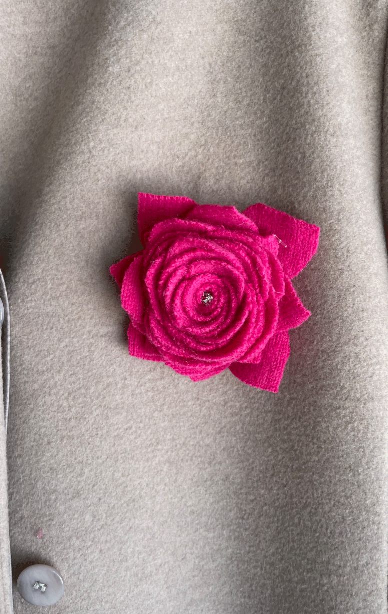 Handmade Recycled Wool Brooch - Barrington's