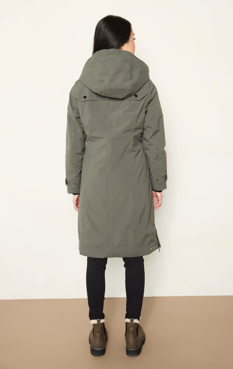 Junge- Hooded Waterproof Coat with Removeable Bib - Barrington's