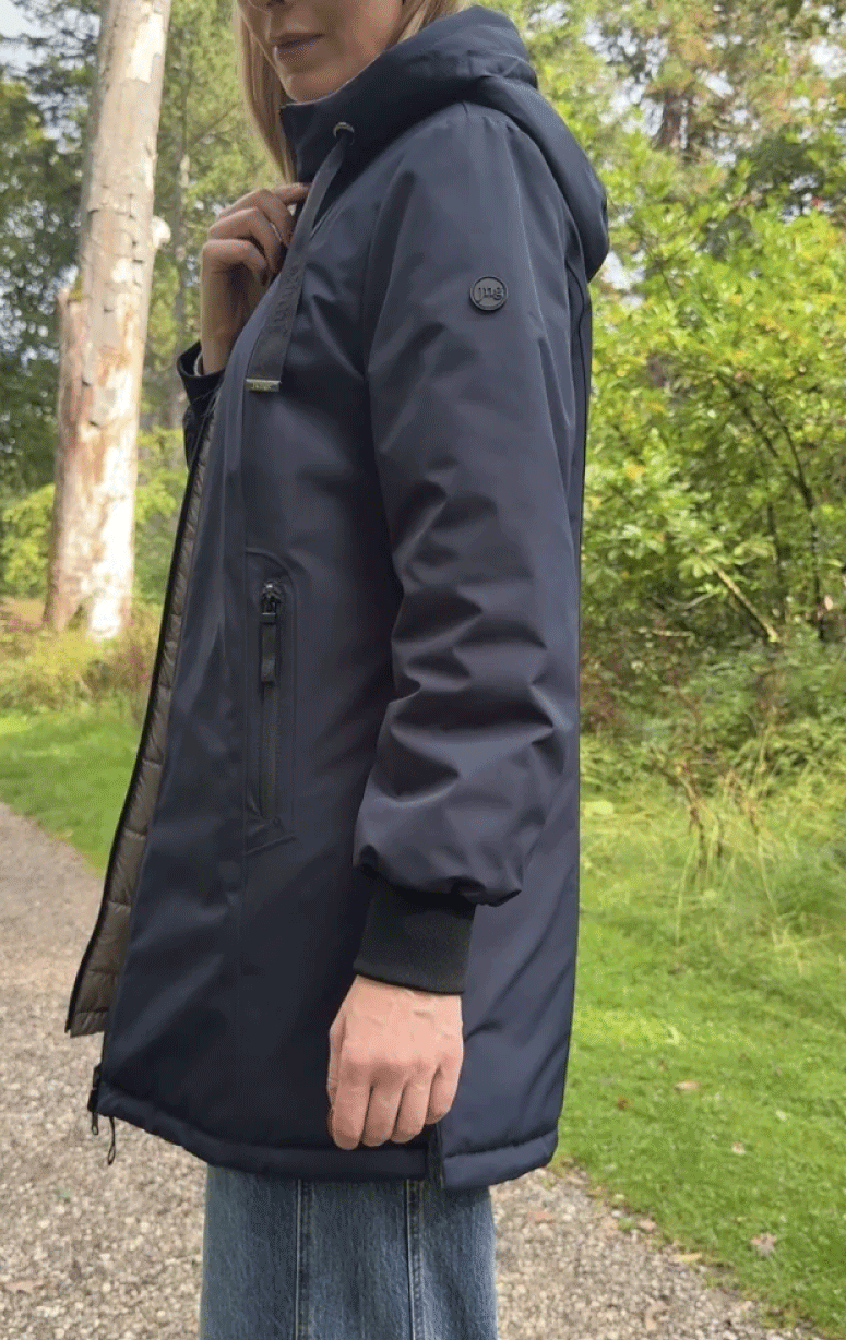 Junge - Reversable Jacket with Hood