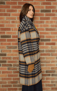 HISO- Oversized Two Button Topper