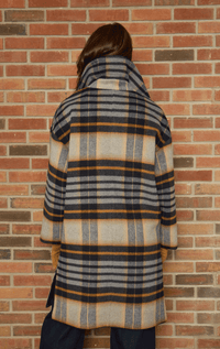 HISO- Oversized Two Button Topper