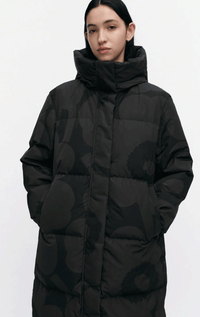 Marimekko- Taiottu Unikko Dog Walker