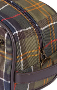 Barbour - Classic Tartan Washbag - Barrington's