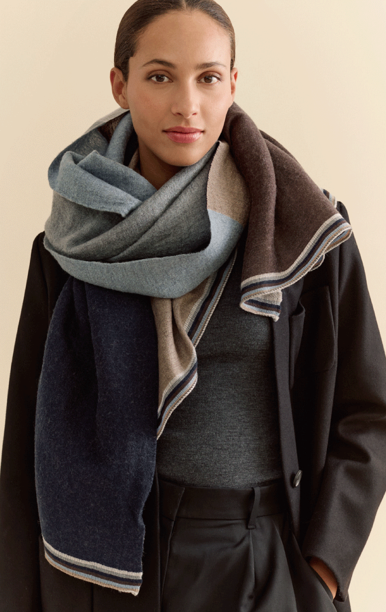 Traits- Wool & Silk Scarf