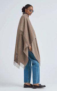 Latierra- Alpaca Cape