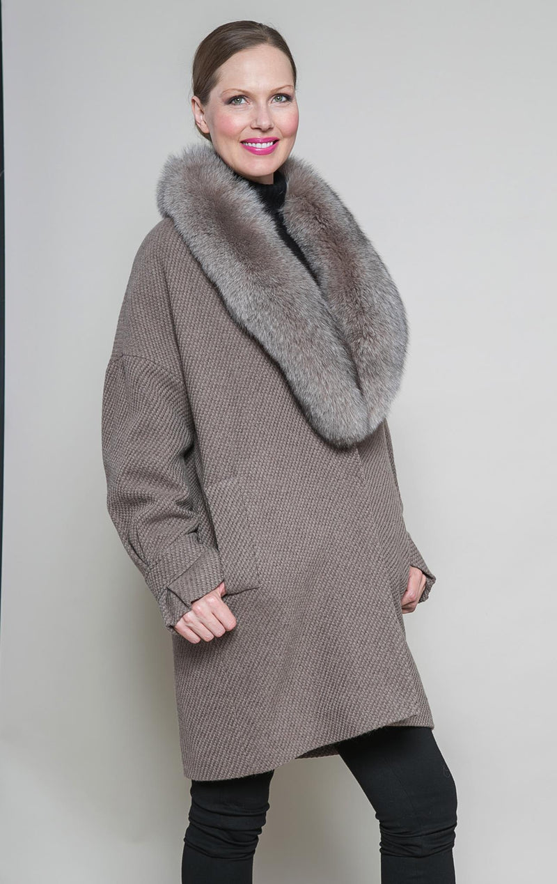 Cocoon jacket with fox collar - Barrington's