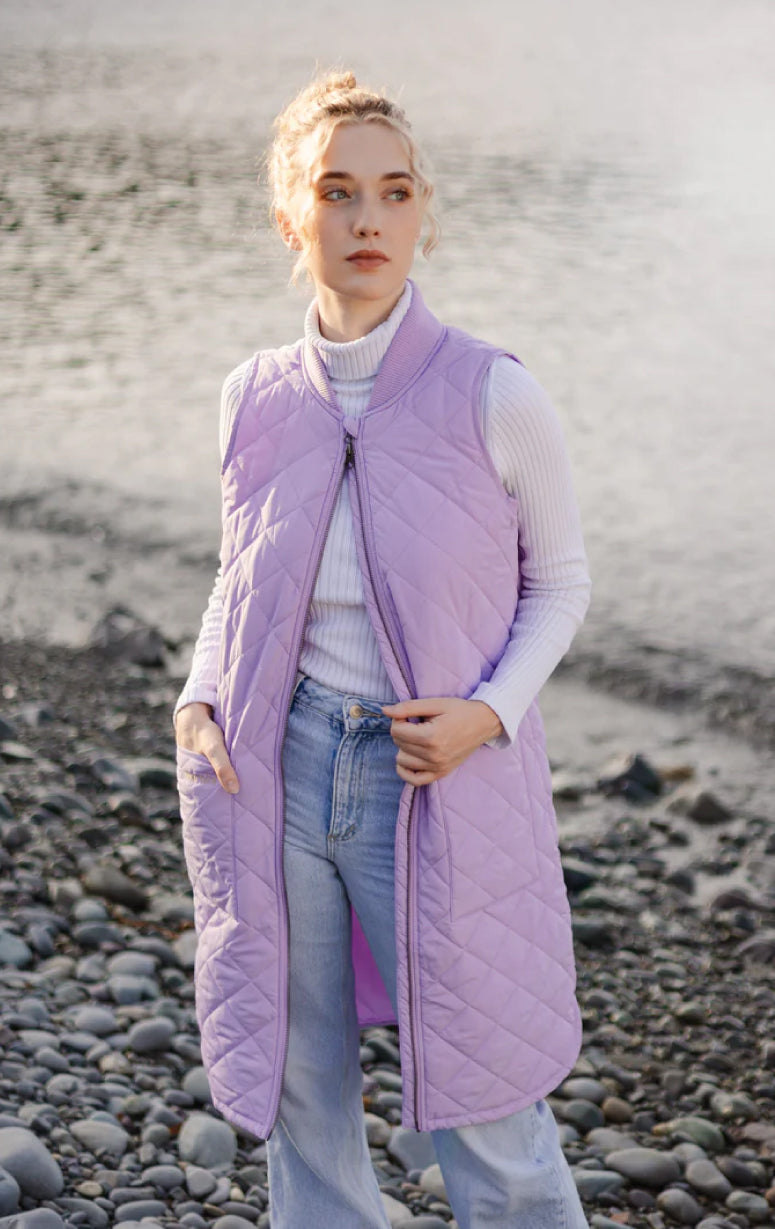 Mernini Long Liner Vest – Quilted Lightweight Vest | Barrington's